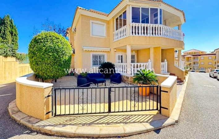 Apartamento / piso - Venta - Orihuela Costa - Villamartín