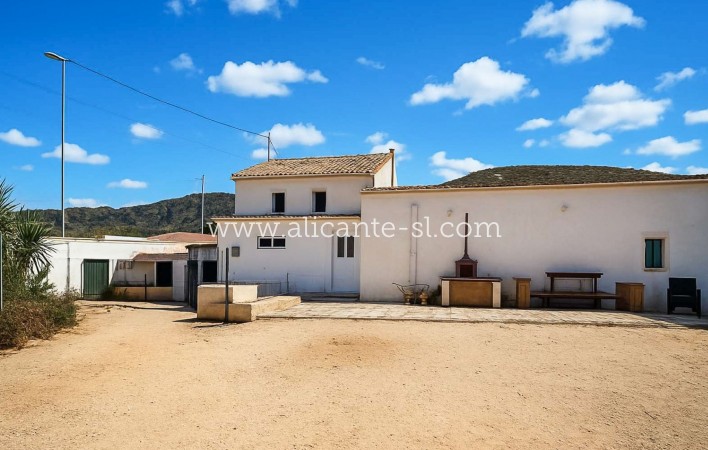 Country House - Sale - Algueña - Algueña