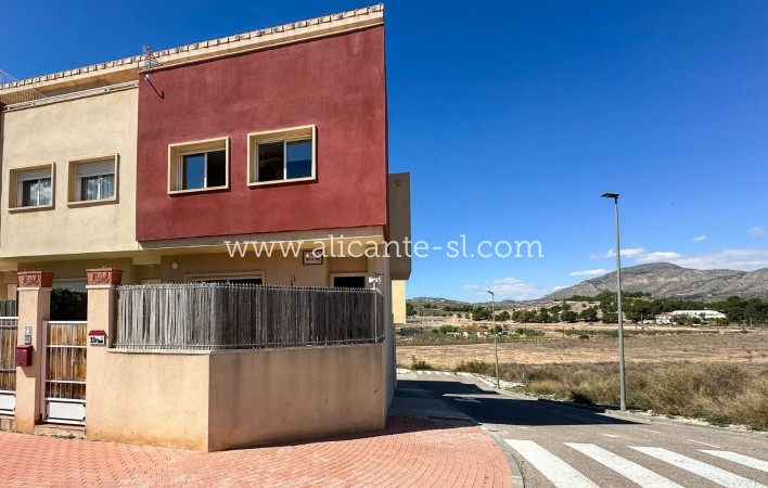 Dorpswoning - Revente - Hondón de las Nieves - Hondón de las Nieves