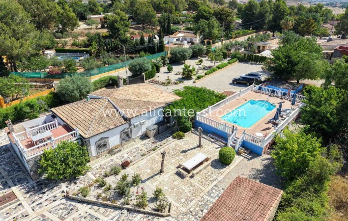 Finca - Sale - Hondón de las Nieves - Hondón de las Nieves