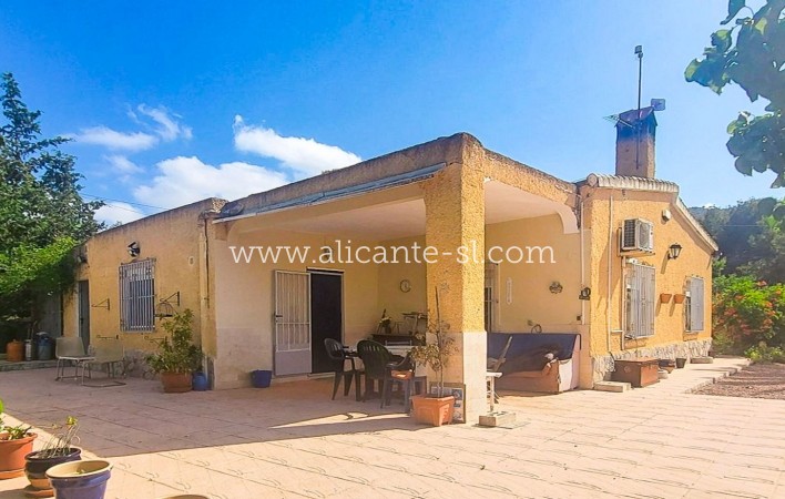 Finca - Sale - Hondón de las Nieves - Hondón de las Nieves