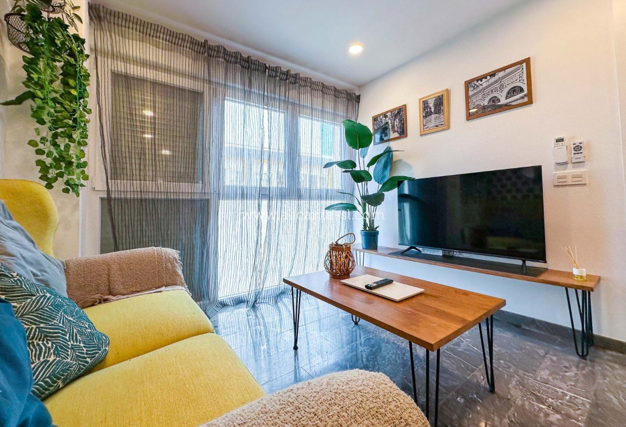 Location longue durée - Appartement  - Alicante - Centro