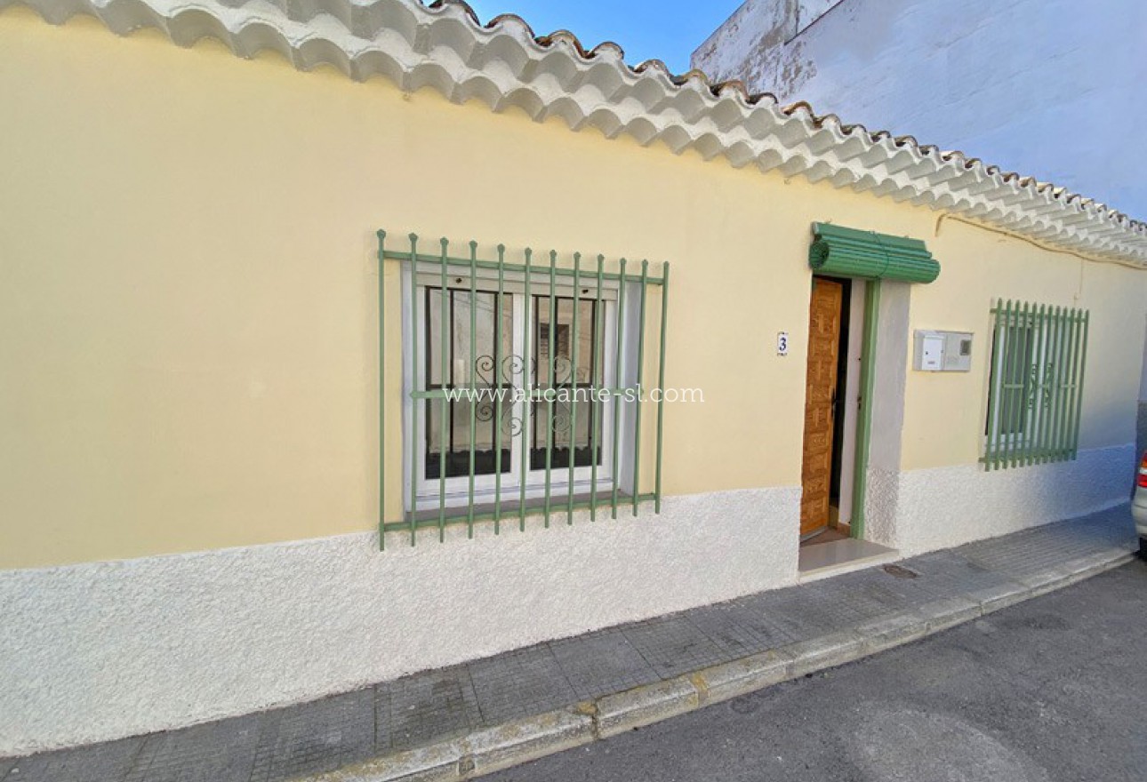 Location longue durée - Dorpswoning - Hondón de las Nieves