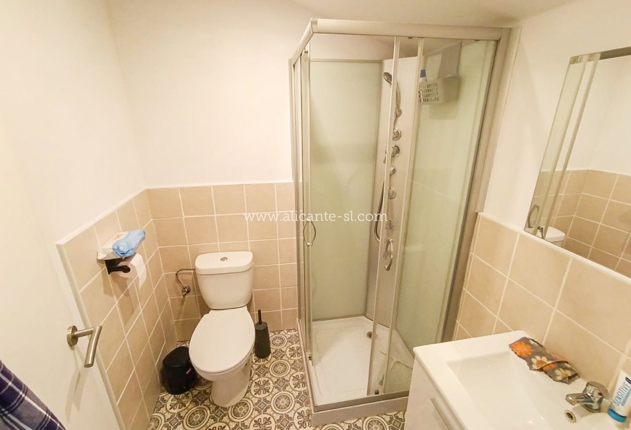 Resale - Landhaus - Algueña