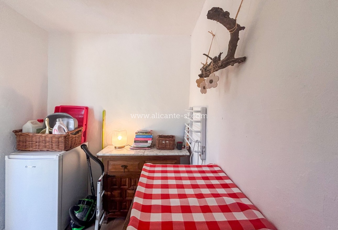 Resale - Landhaus - Hondón de las Nieves