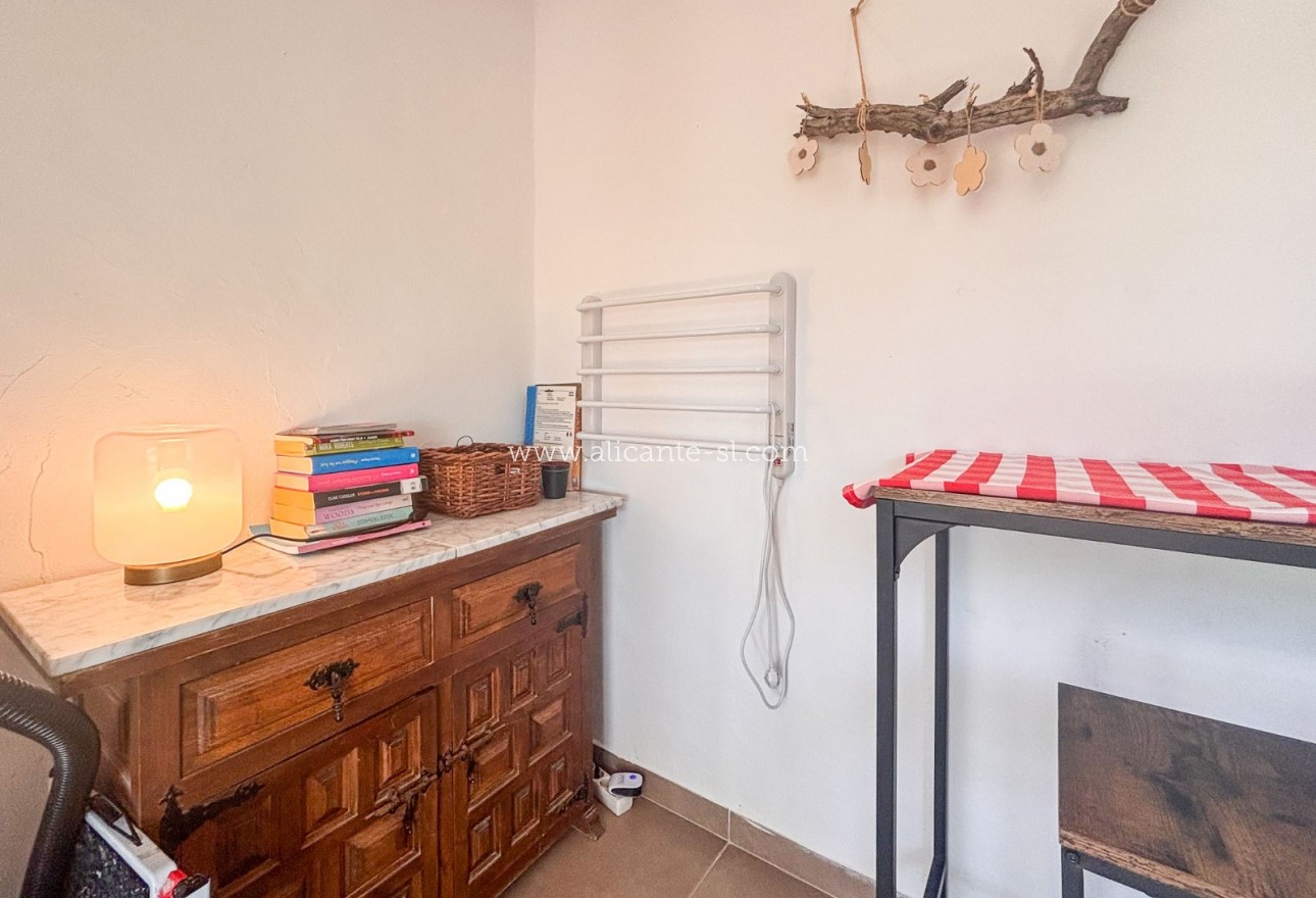 Resale - Landhaus - Hondón de las Nieves