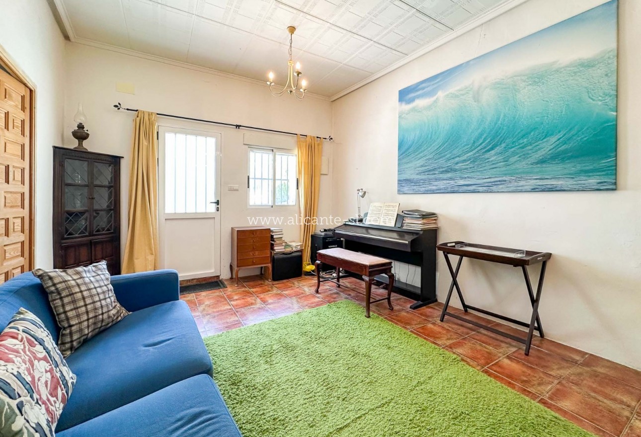 Resale - Landhaus - La Romana