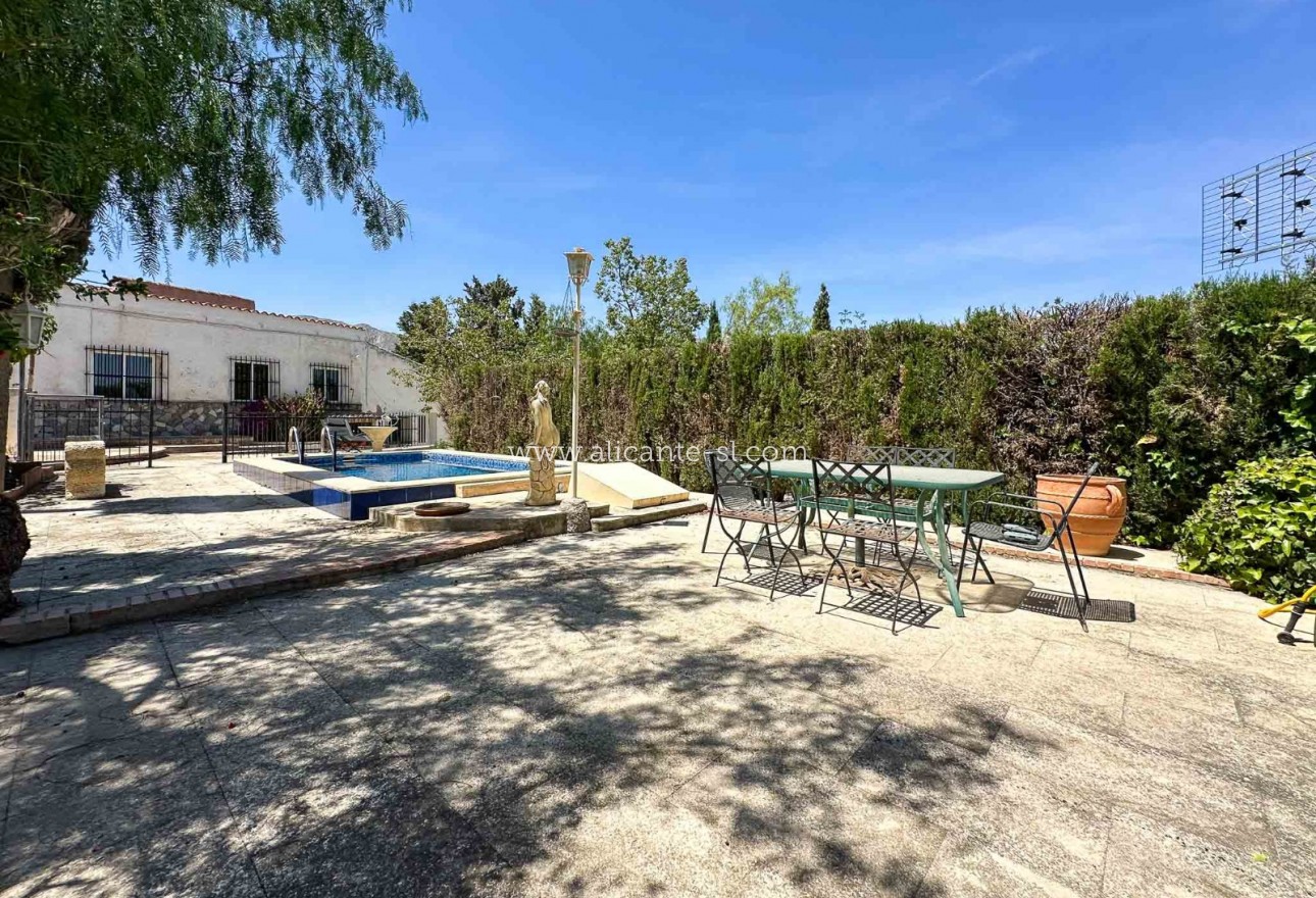 Resale - Landhaus - La Romana