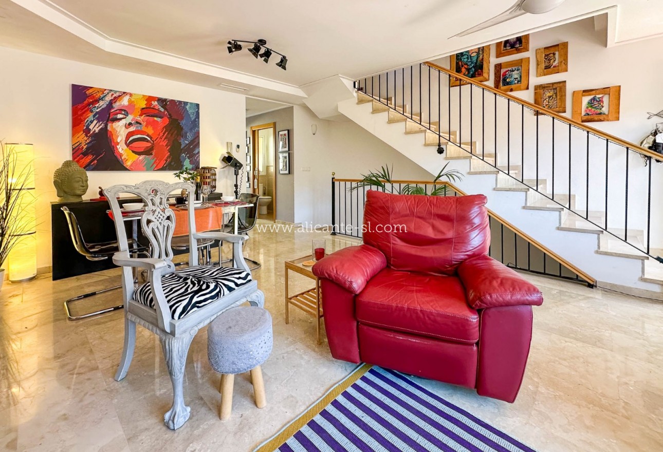 Resale - Stadthaus - Hondón de las Nieves