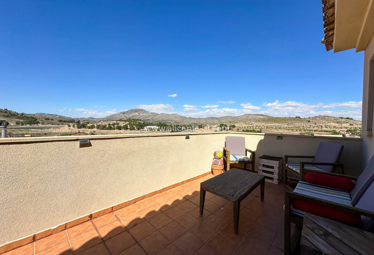 Resale - Stadthaus - Hondón de las Nieves