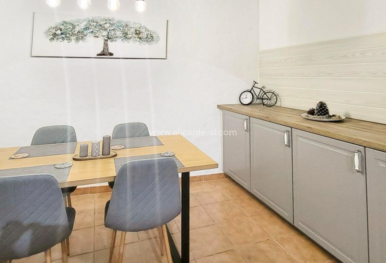 Resale - Stadthaus - La Romana