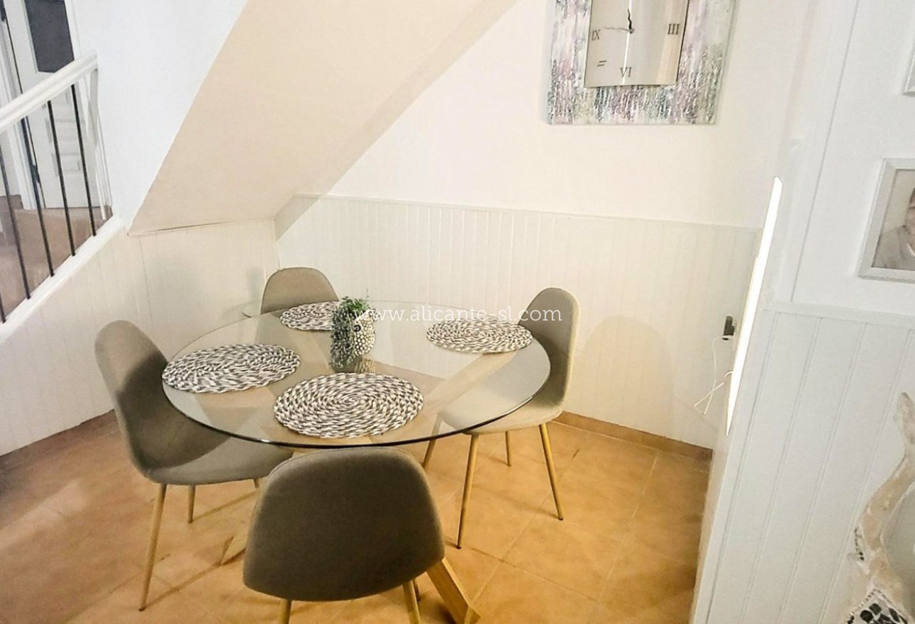 Resale - Stadthaus - La Romana