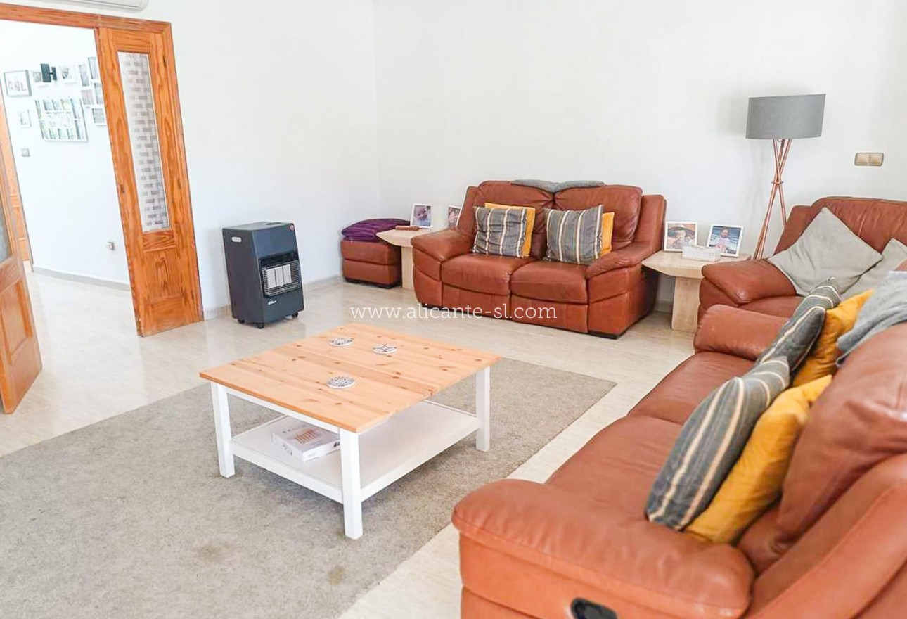 Resale - Villa / Doppelhaushälfte - Fortuna