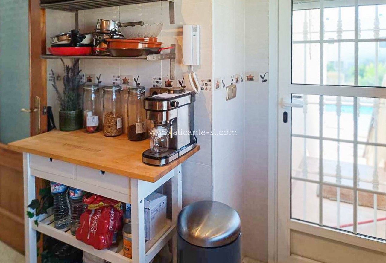 Resale - Villa / Doppelhaushälfte - Fortuna