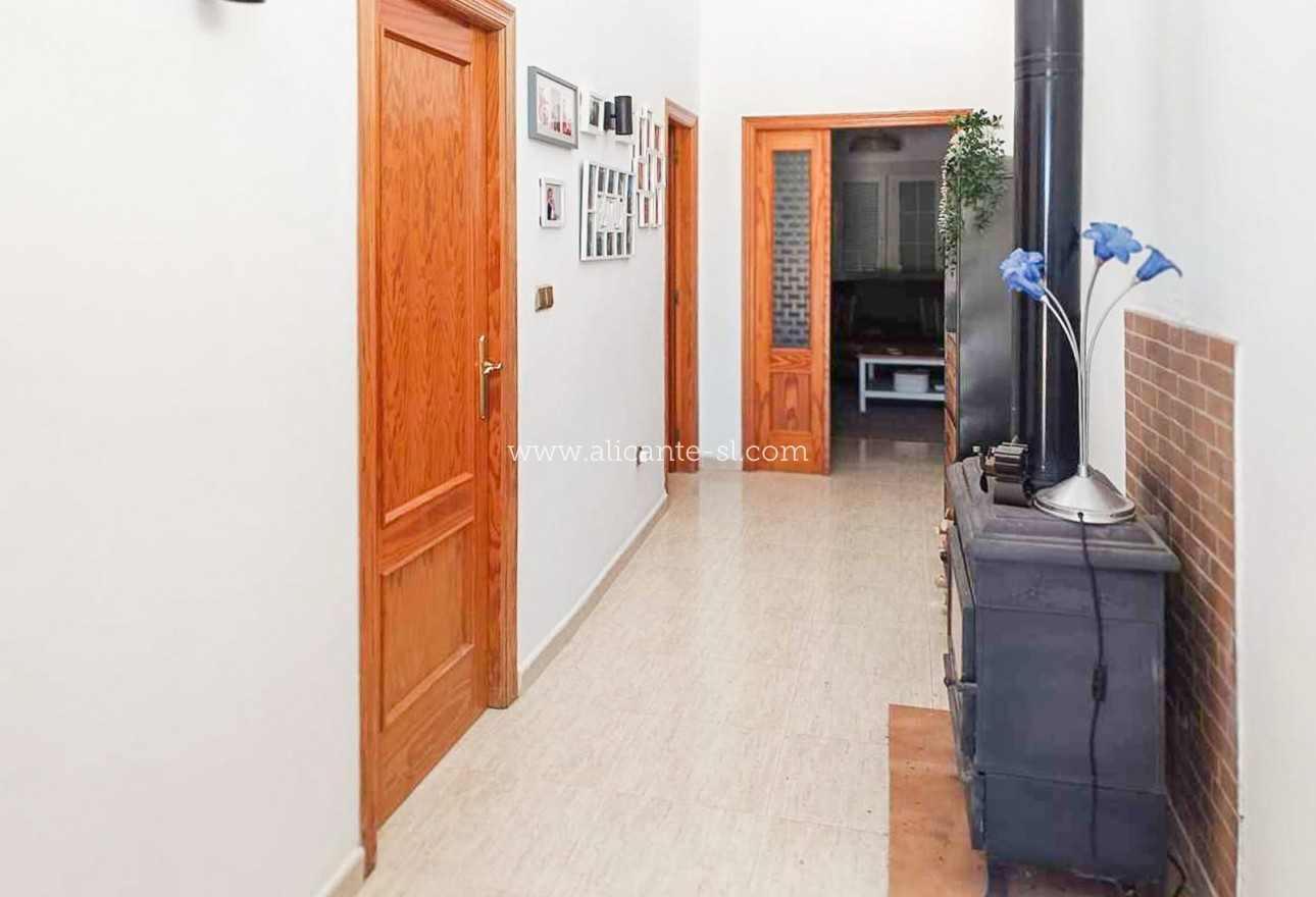 Resale - Villa / Doppelhaushälfte - Fortuna