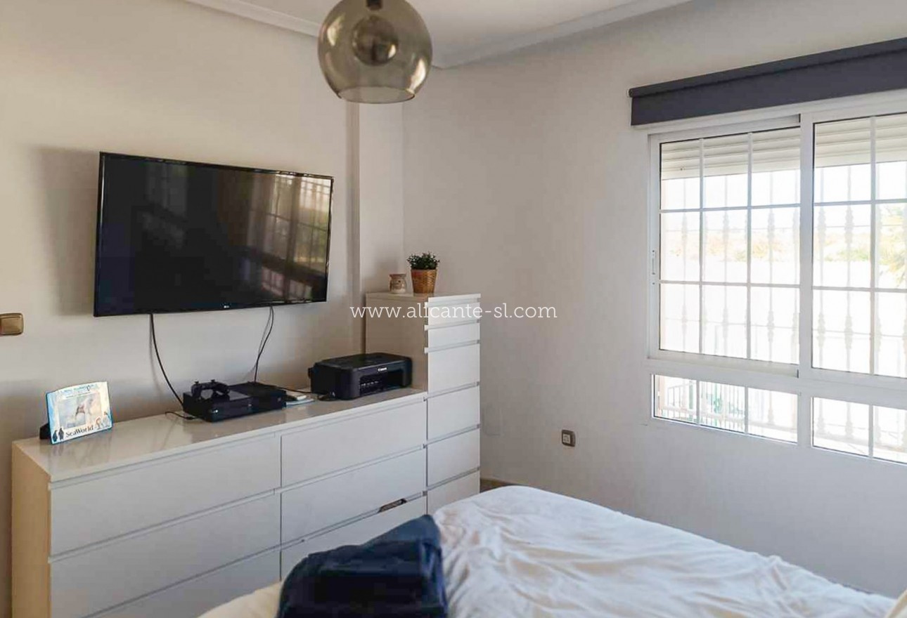 Resale - Villa / Doppelhaushälfte - Fortuna