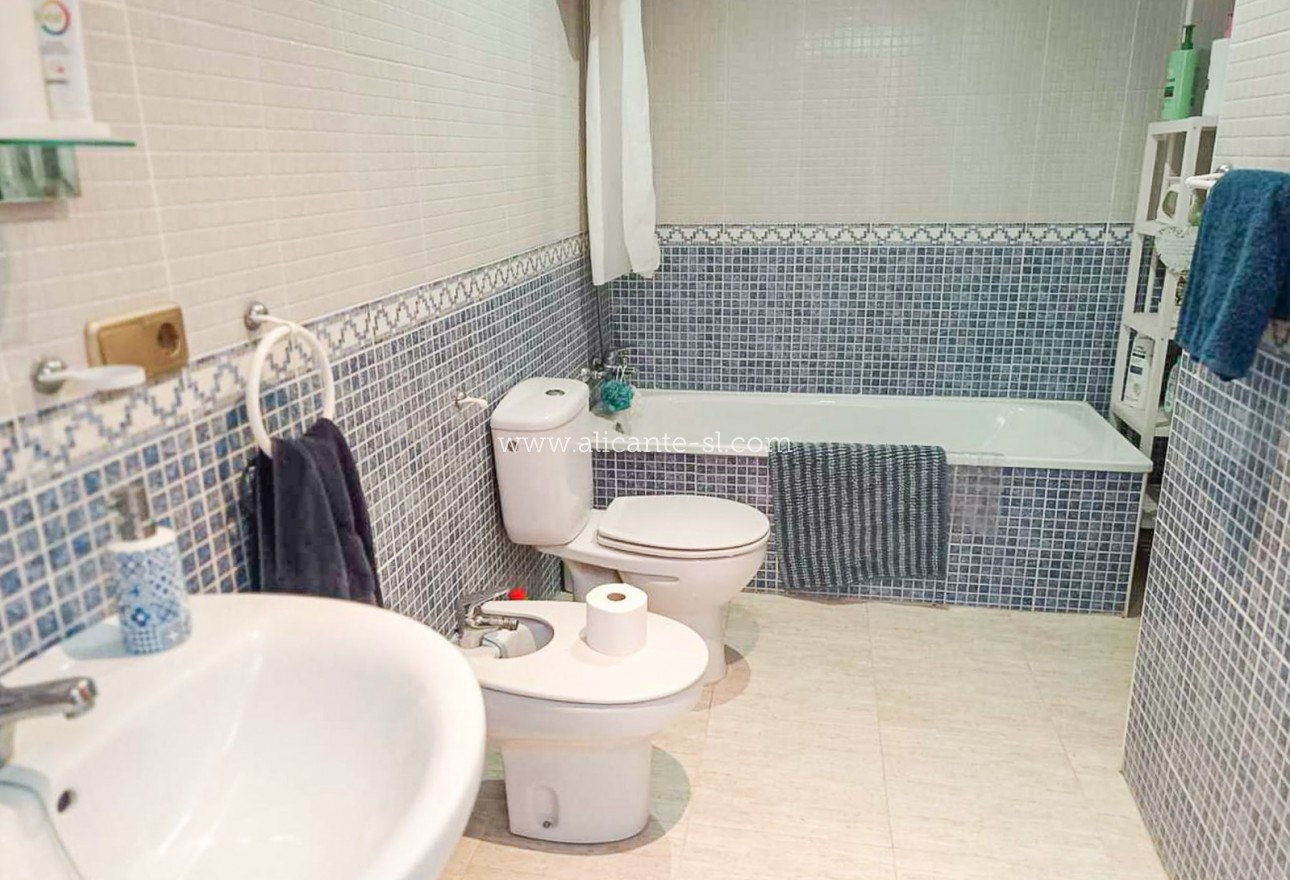 Resale - Villa / Doppelhaushälfte - Fortuna