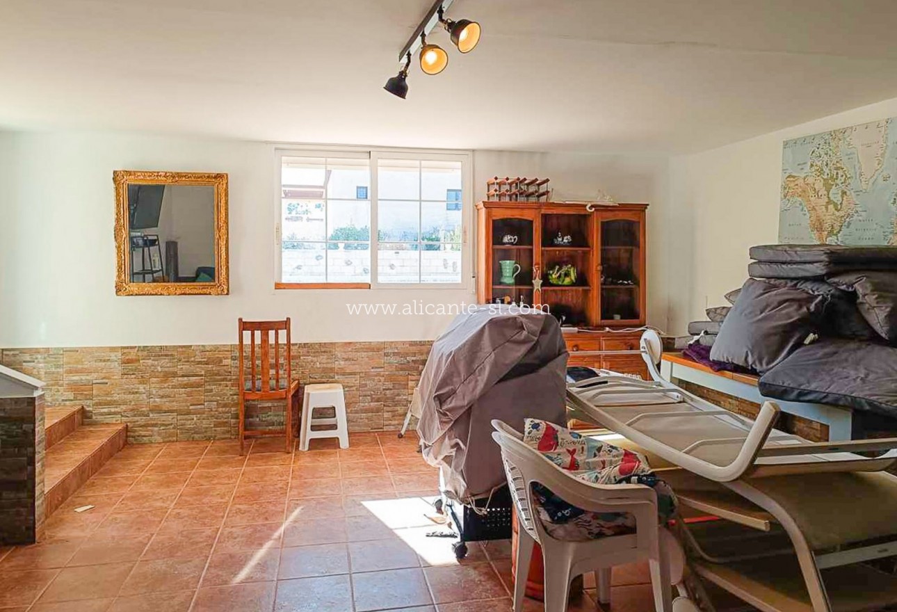 Resale - Villa / Doppelhaushälfte - Fortuna