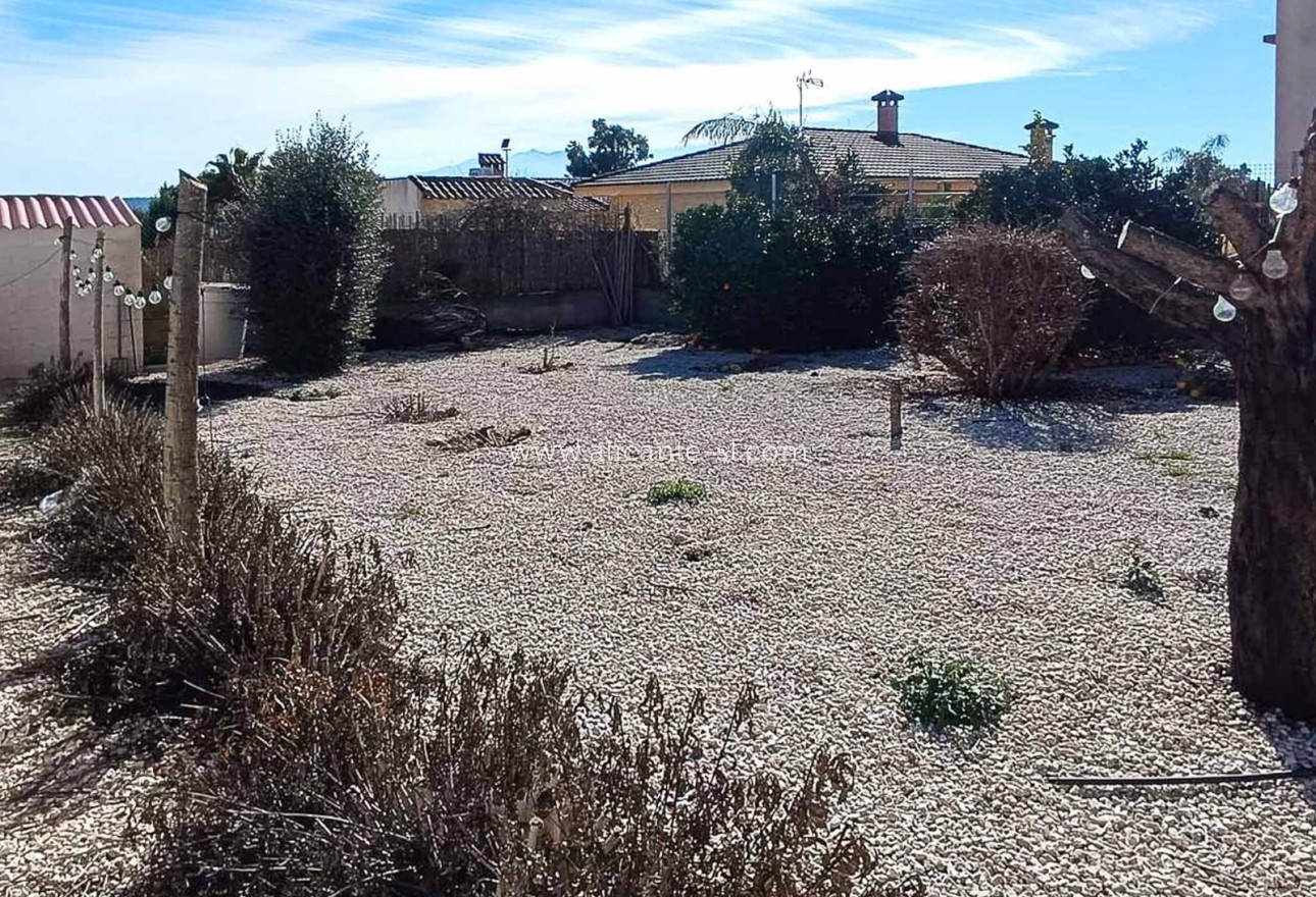 Resale - Villa / Doppelhaushälfte - Fortuna