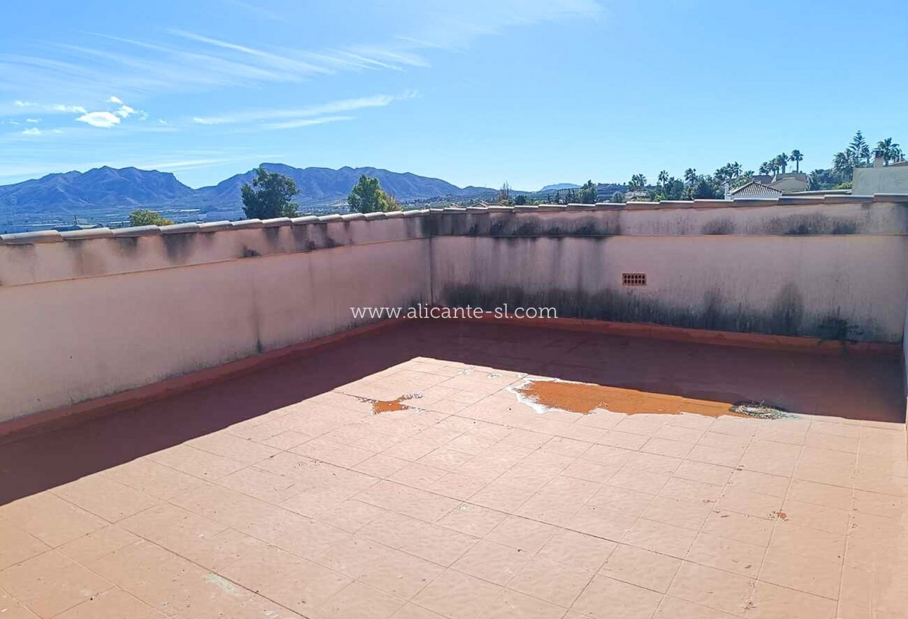 Resale - Villa / Doppelhaushälfte - Fortuna