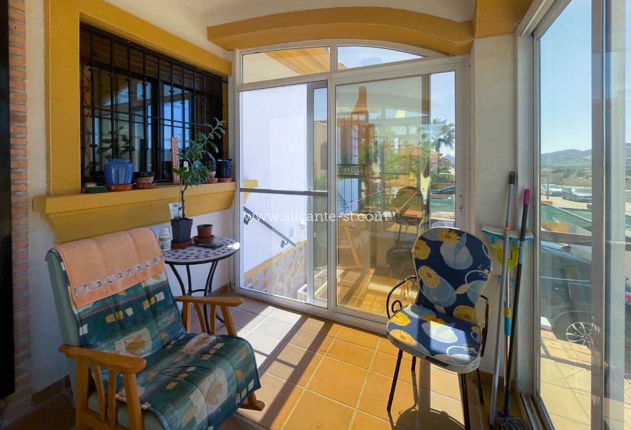 Resale - Villa / Doppelhaushälfte - Hondón de las Nieves