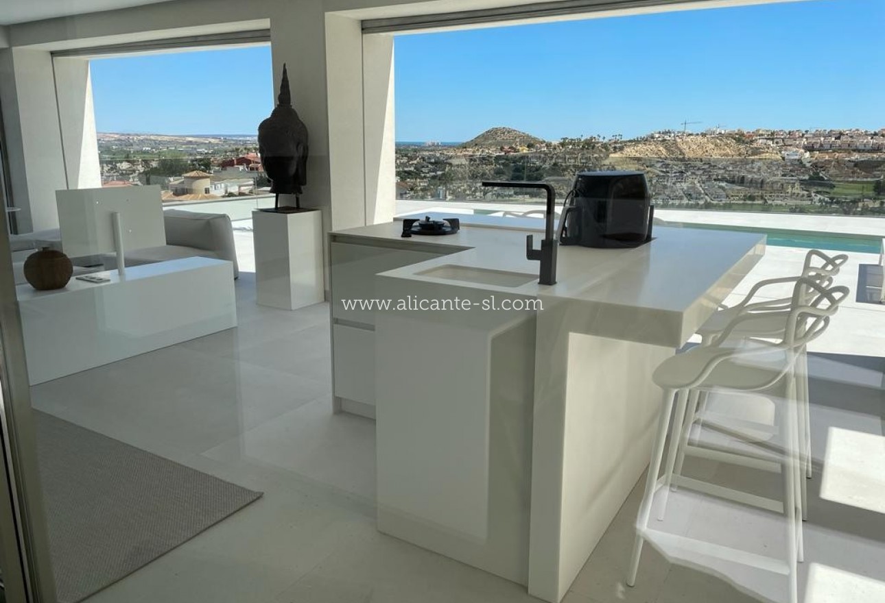 Resale - Villa / Doppelhaushälfte - Rojales - Ciudad Quesada