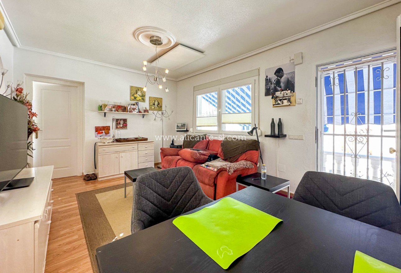 Resale - Villa / Doppelhaushälfte - Rojales - Ciudad Quesada