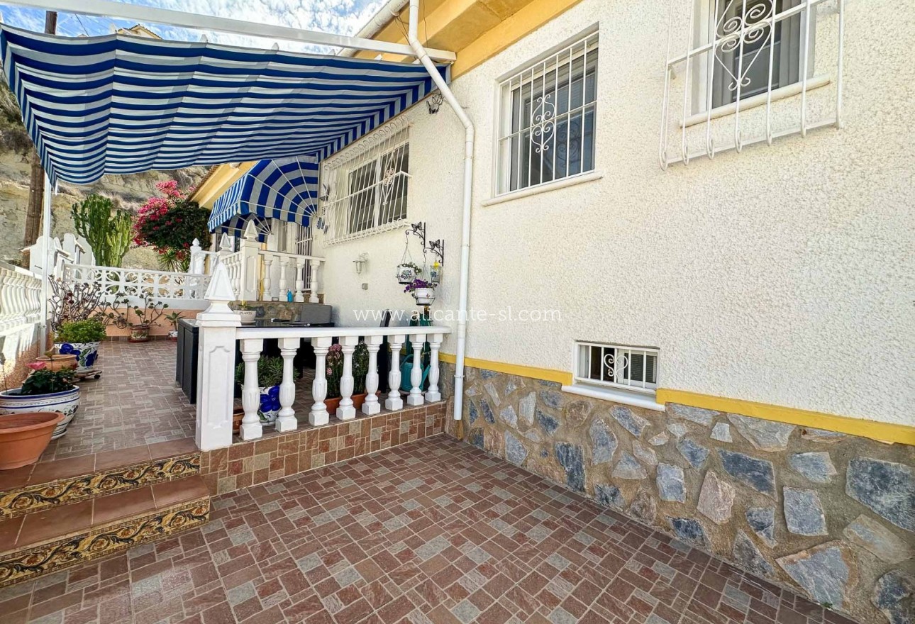 Resale - Villa / Doppelhaushälfte - Rojales - Ciudad Quesada