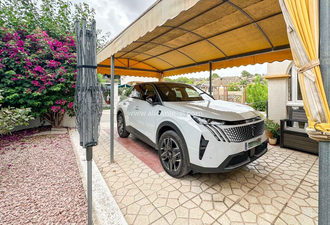 Resale - Villa / Doppelhaushälfte - San Fulgencio - La Marina Urb