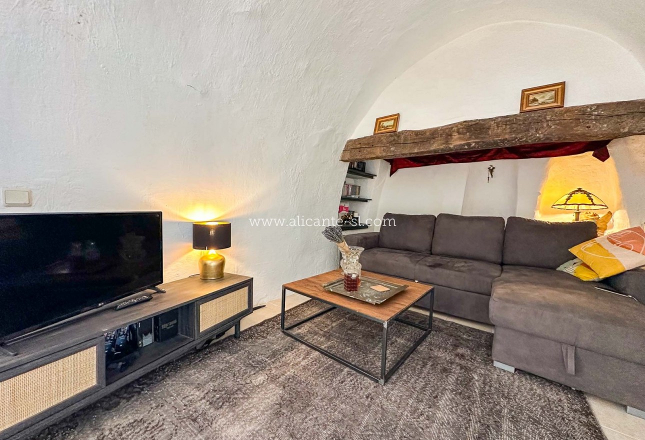 Resale - Wohnung - Hondón de las Nieves