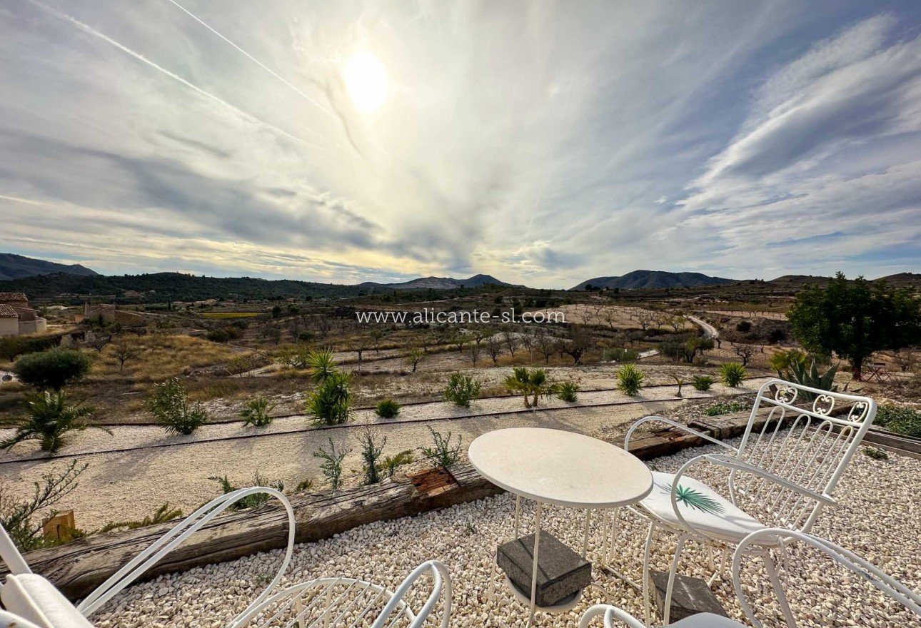 Resale - Wohnung - Hondón de las Nieves