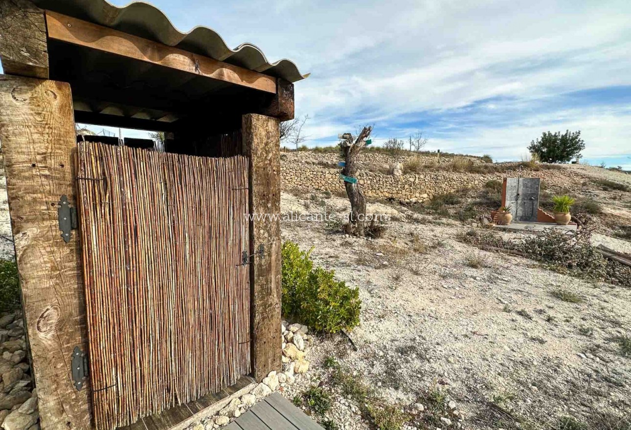 Resale - Wohnung - Hondón de las Nieves