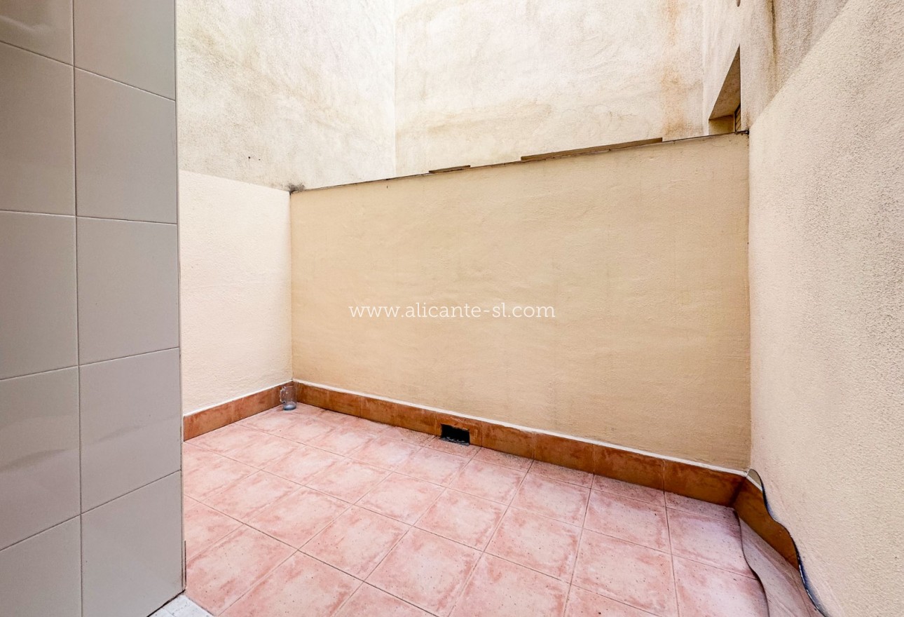 Revente - Appartement  - Hondón de las Nieves