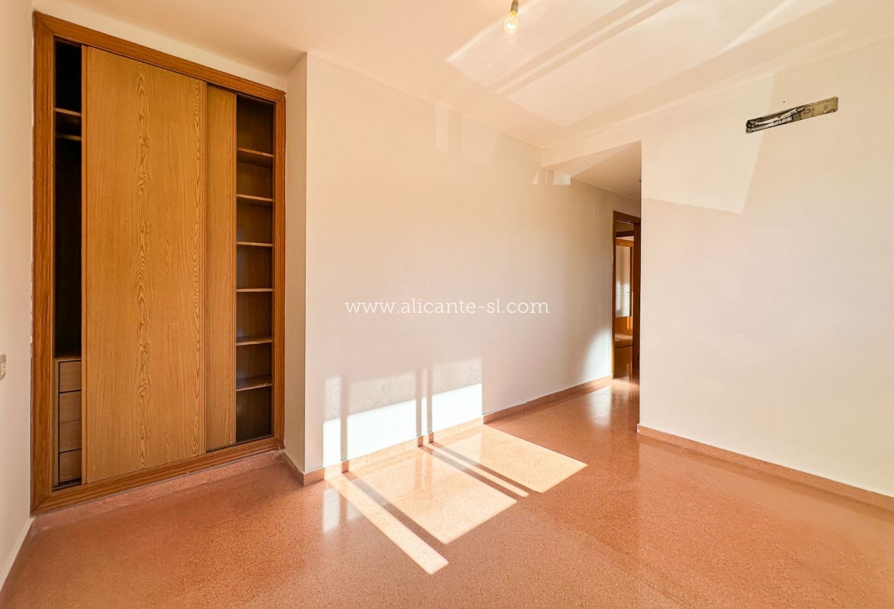 Revente - Appartement  - Hondón de las Nieves