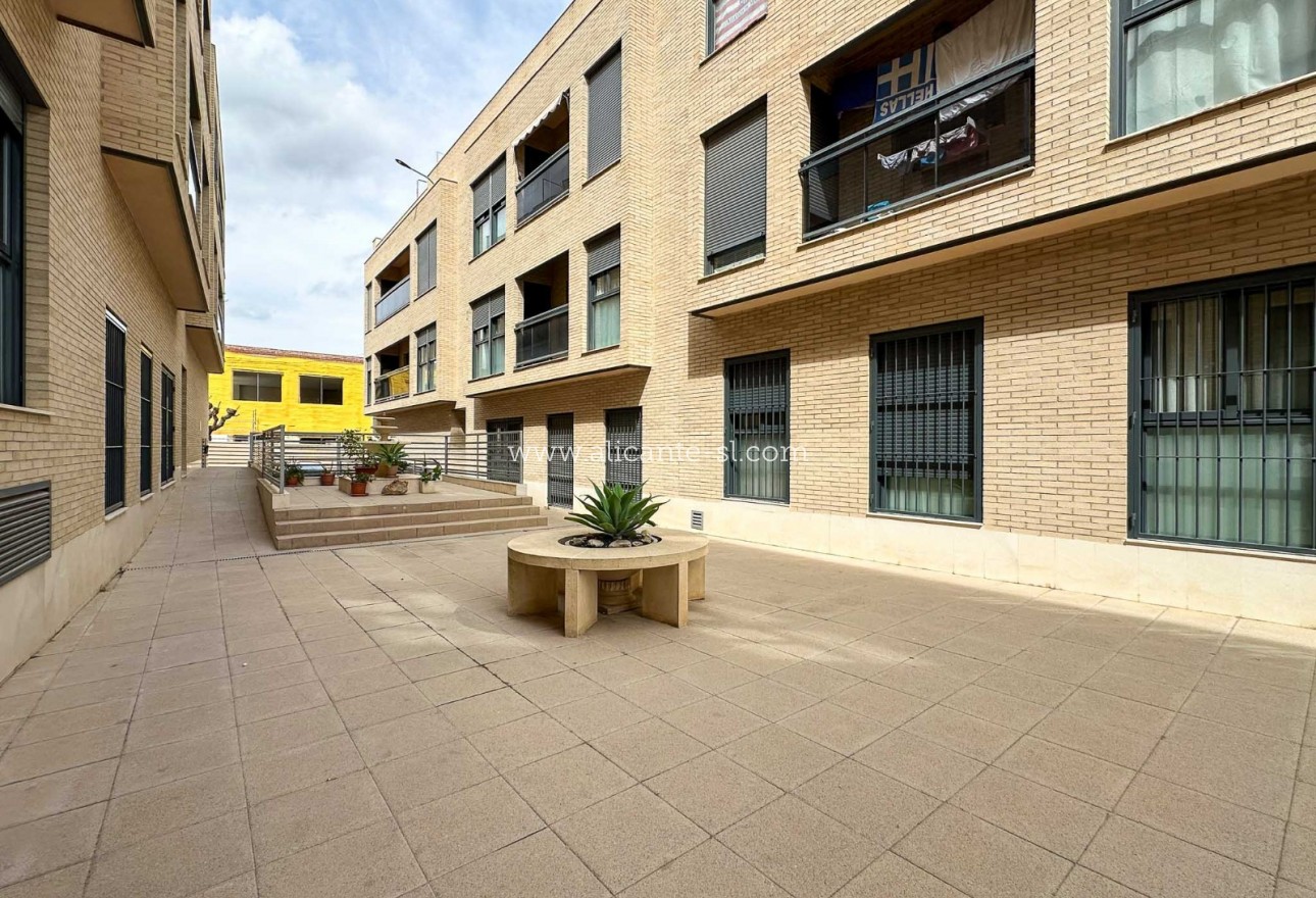 Revente - Appartement  - Hondón de las Nieves