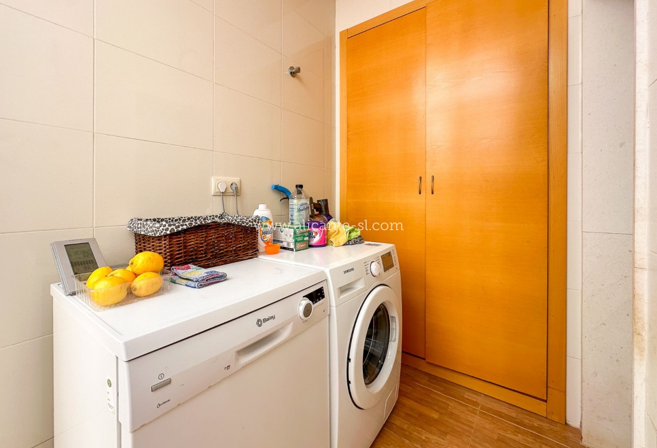 Revente - Appartement  - Hondón de las Nieves