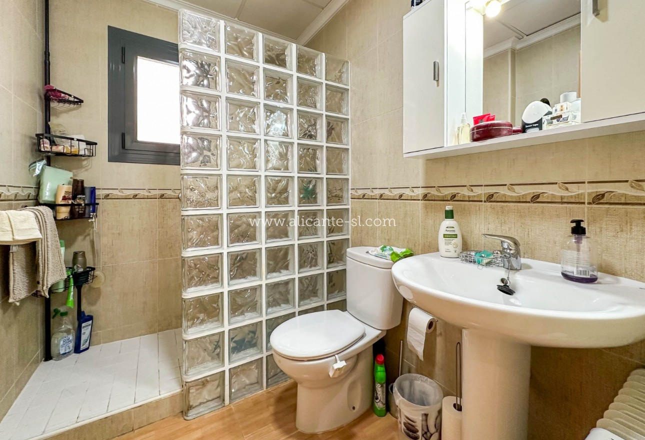 Revente - Appartement  - Hondón de las Nieves