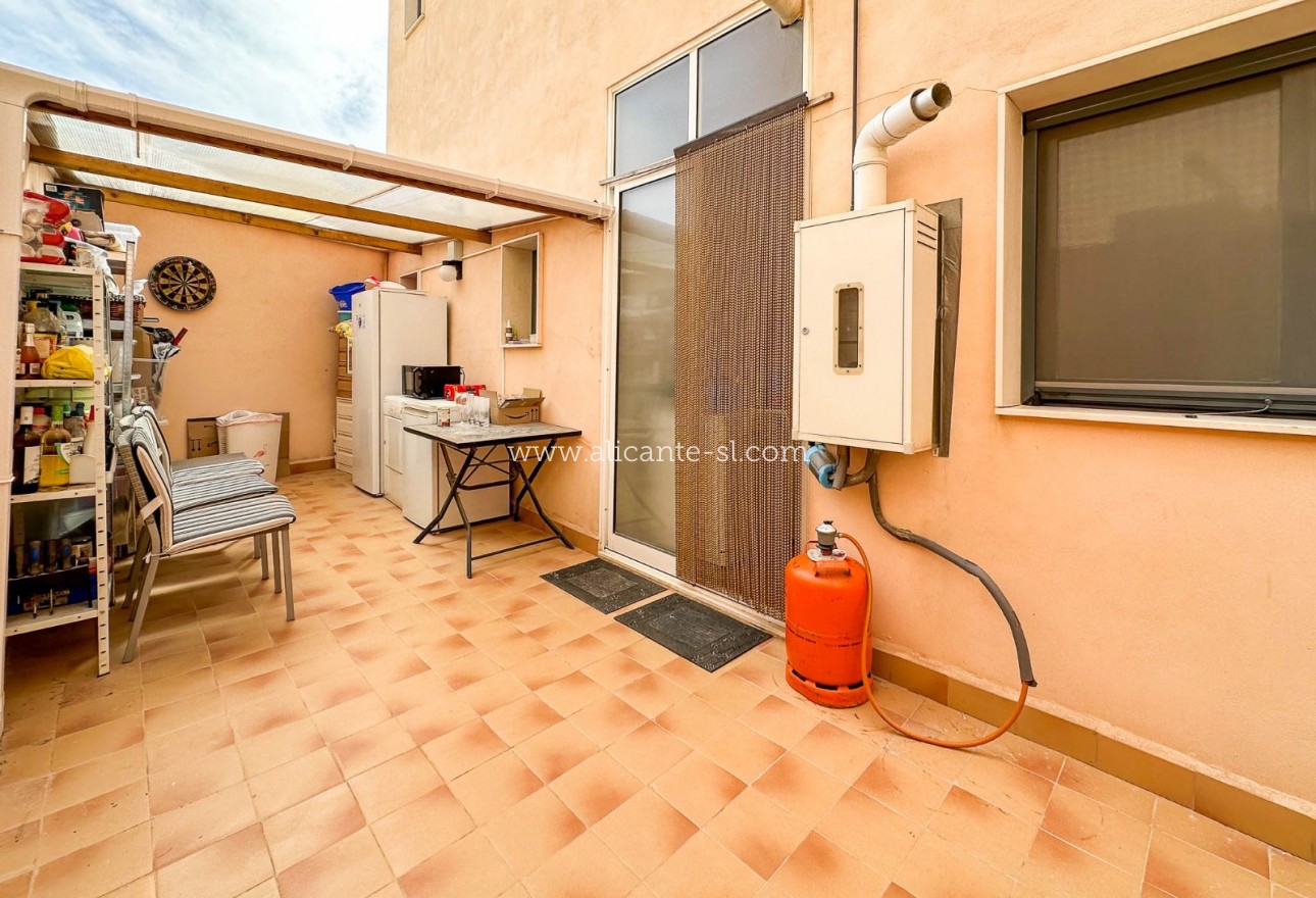 Revente - Appartement  - Hondón de las Nieves