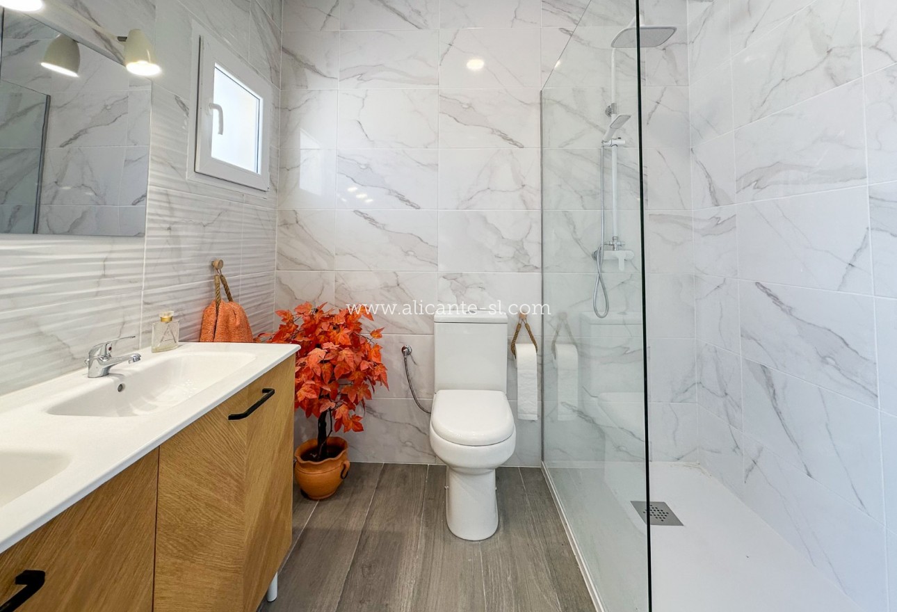 Revente - Dorpswoning - Barbarroja - Algueña