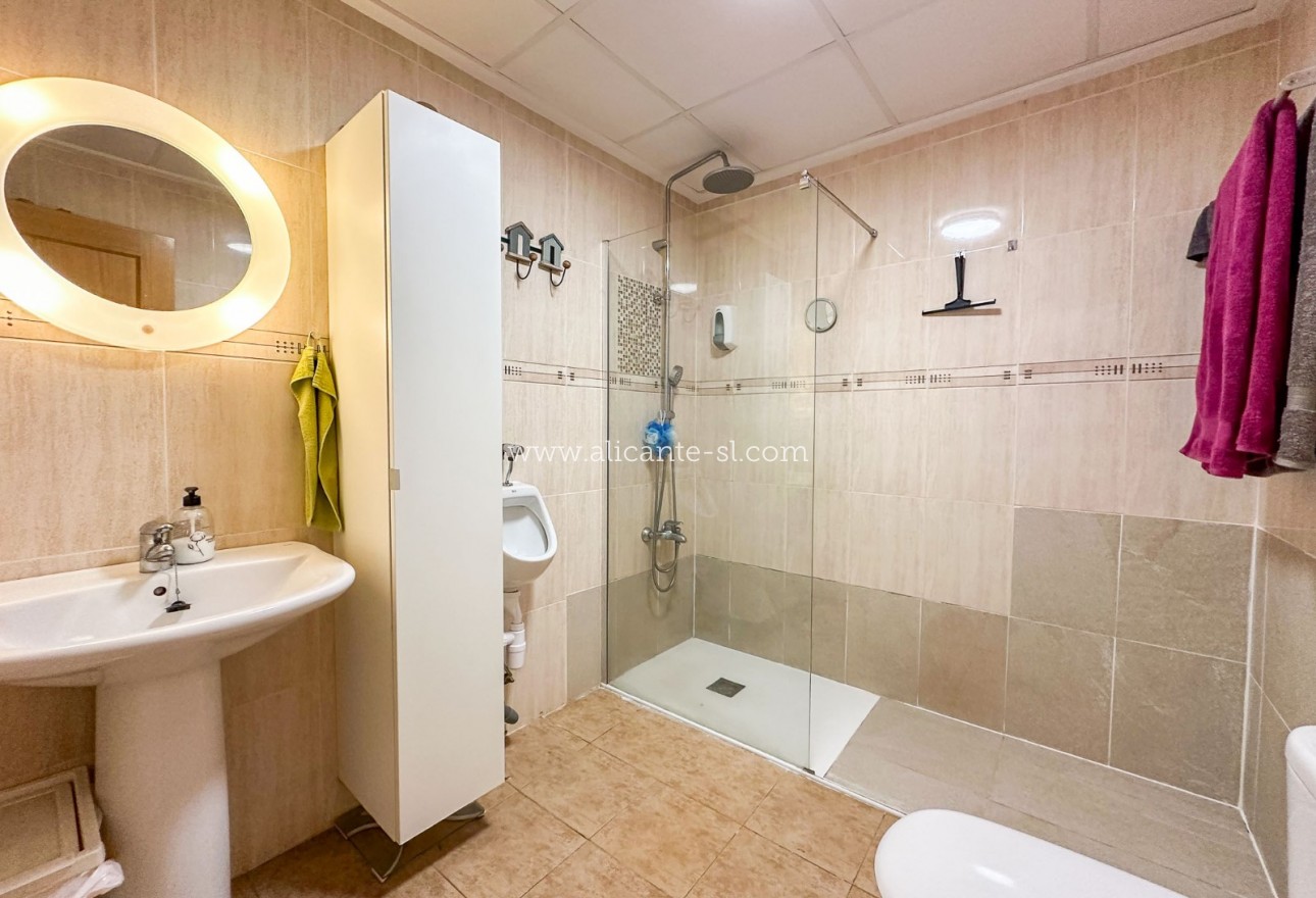 Revente - Dorpswoning - Hondón de las Nieves