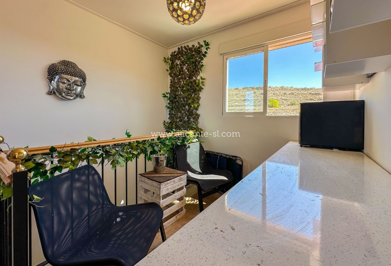 Revente - Dorpswoning - Hondón de las Nieves