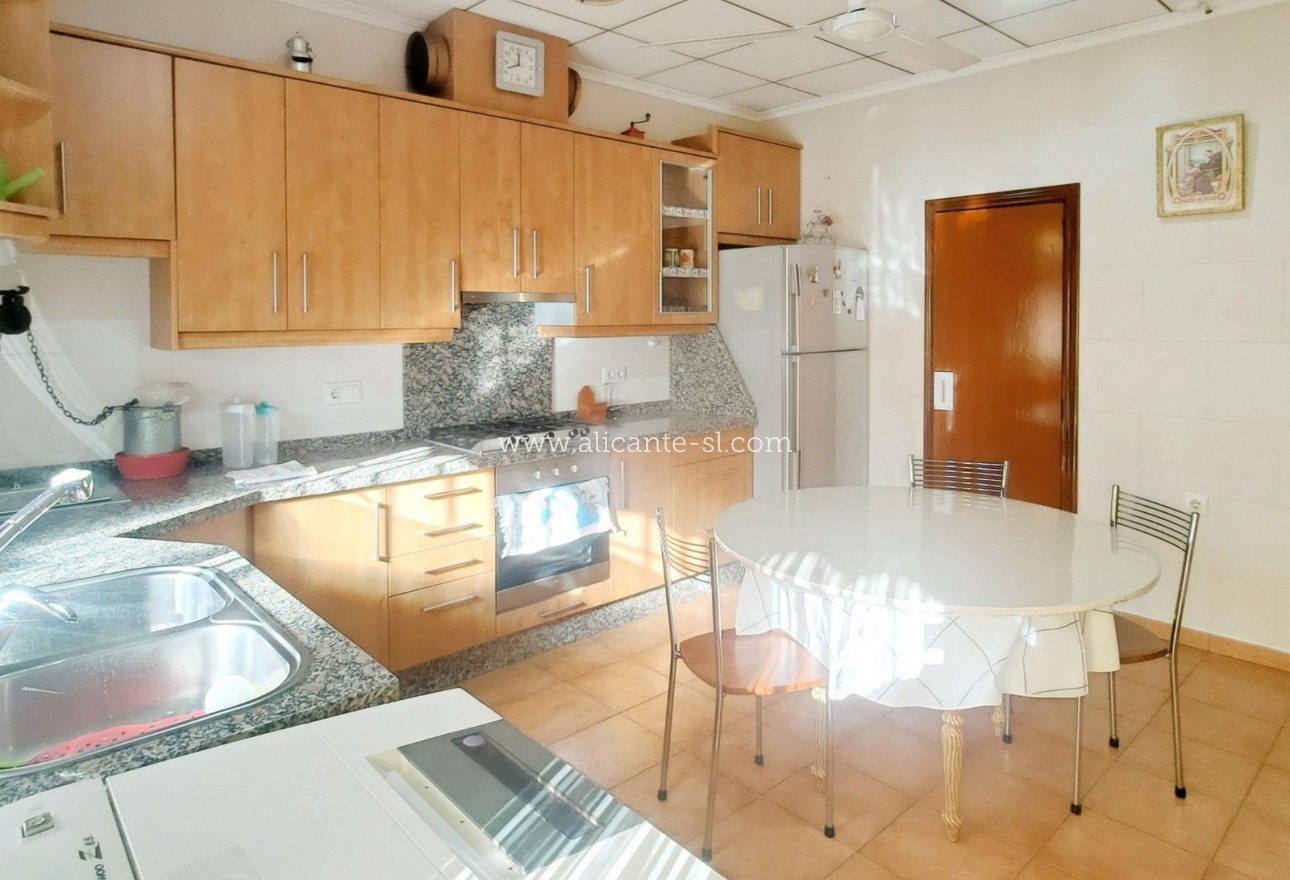 Revente - Villa  - Aspe