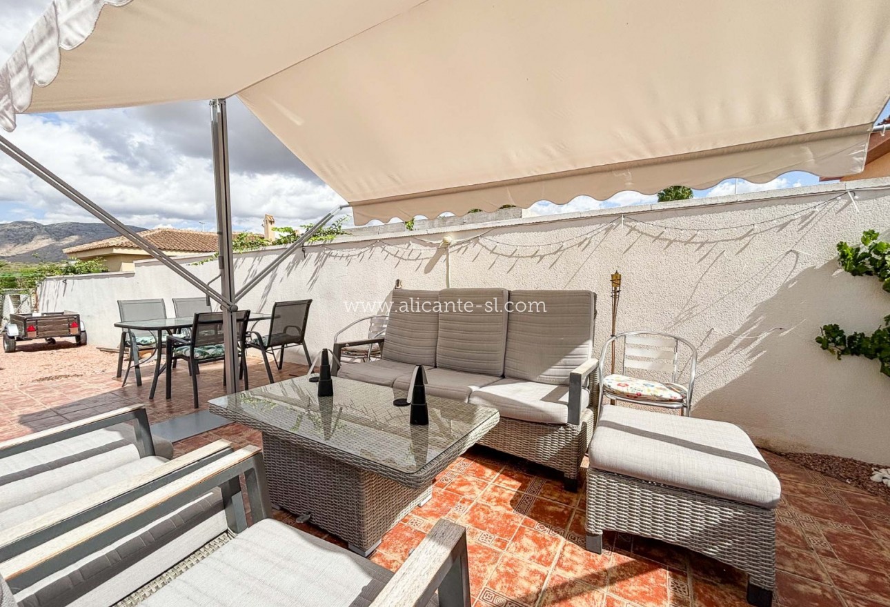 Revente - Villa  - Hondón de las Nieves