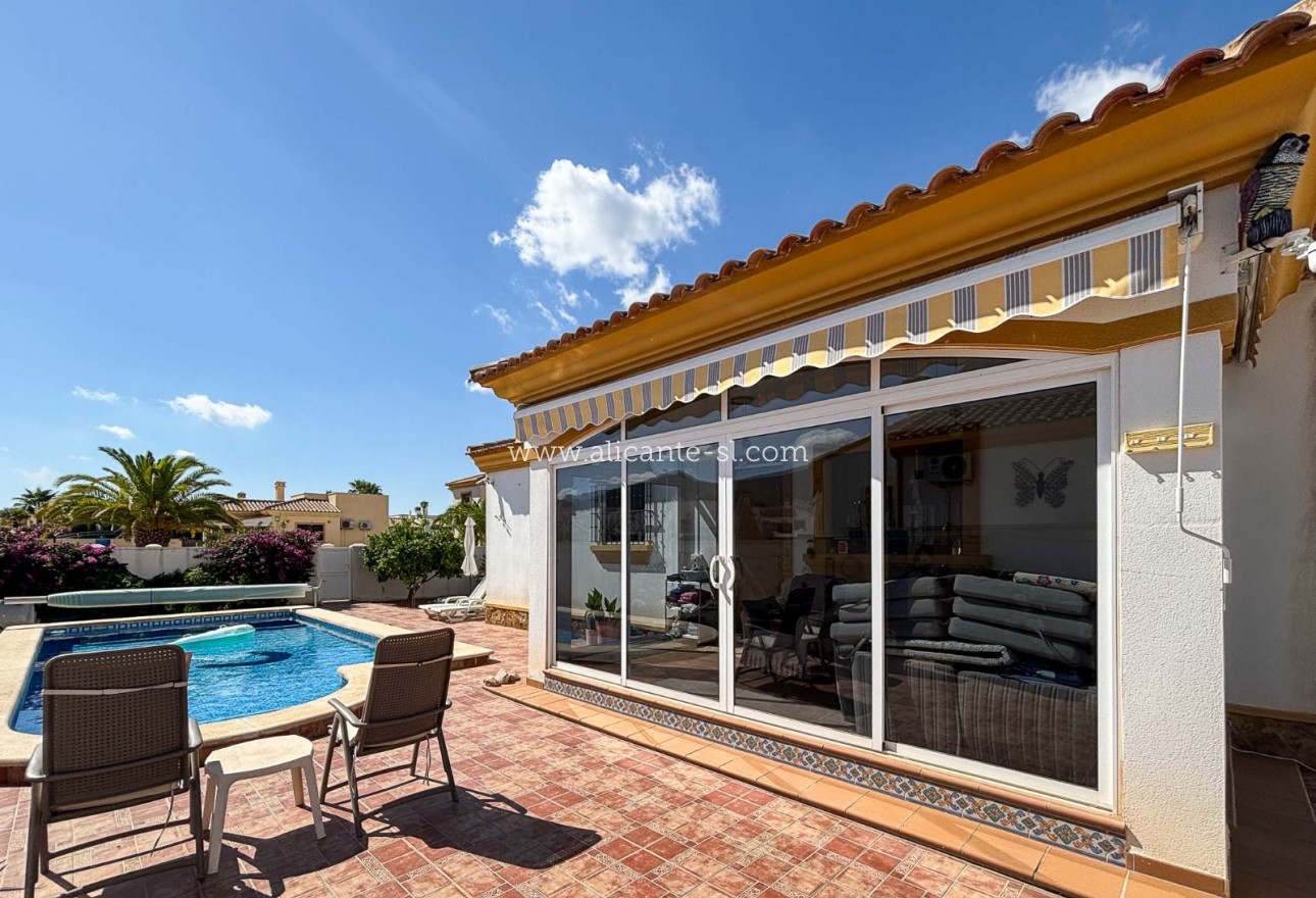 Revente - Villa  - Hondón de las Nieves