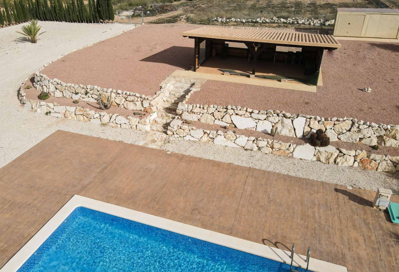 Revente - Villa  - Hondón de las Nieves