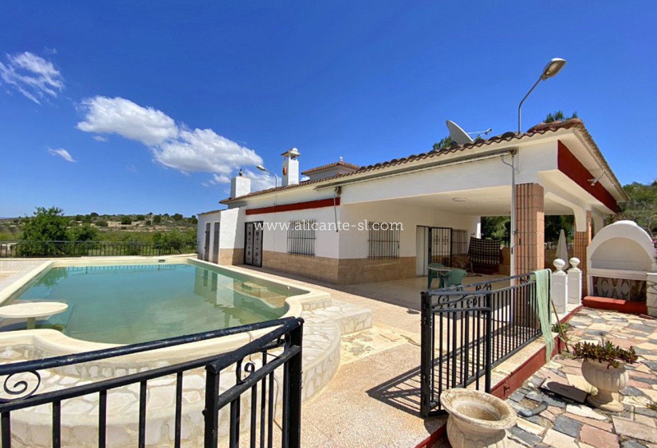 Revente - Villa  - Hondón de las Nieves