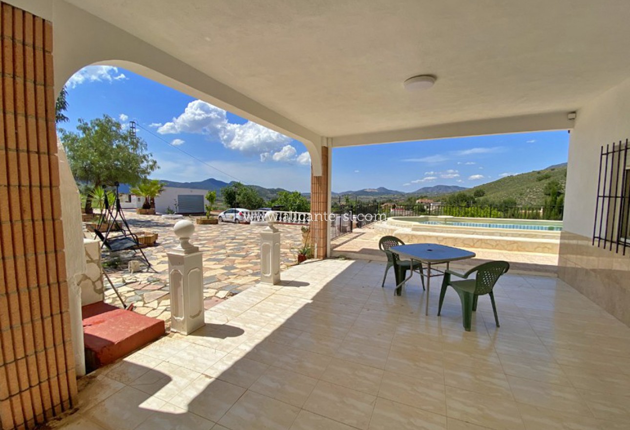 Revente - Villa  - Hondón de las Nieves