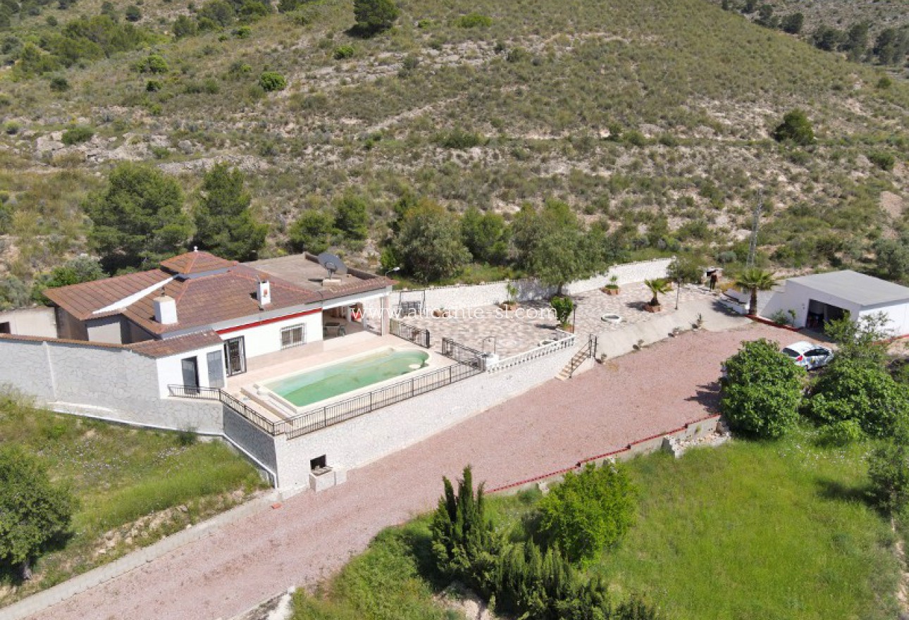 Revente - Villa  - Hondón de las Nieves