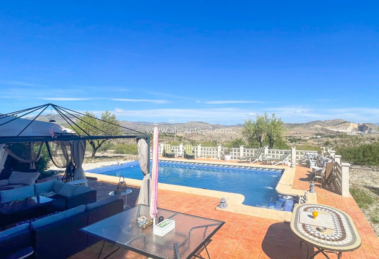 Revente - Villa  - Hondón de las Nieves