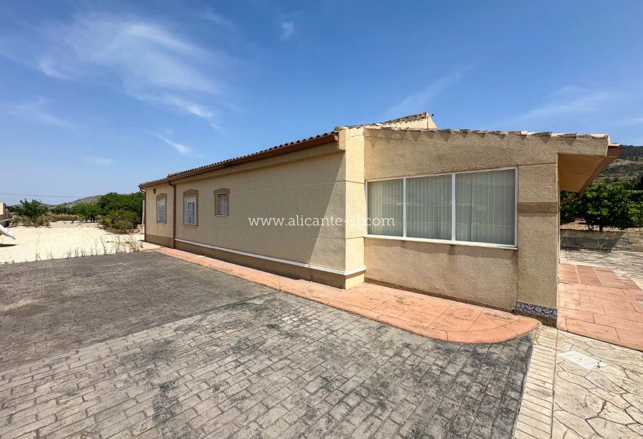 Revente - Villa  - Hondón de los Fráiles